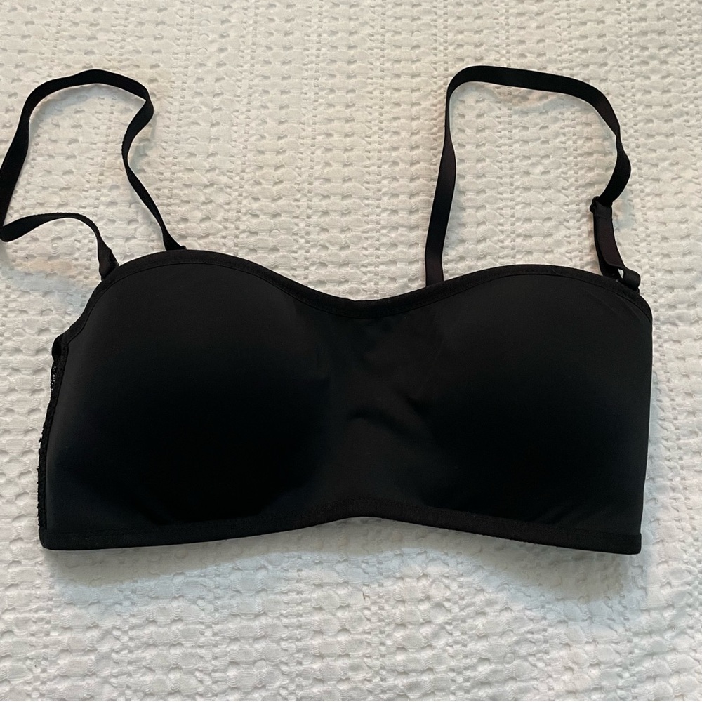 GapBody Black Strapless Bra